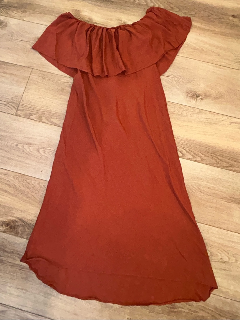 Zara Off-Shoulder Ruffle bias high low Midi Dress - Rust med